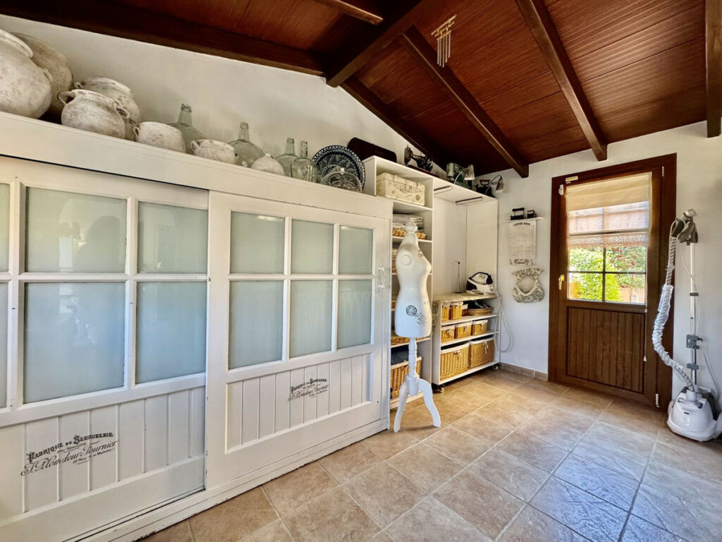 Detached Villa Sierrezuela Málaga - image 15