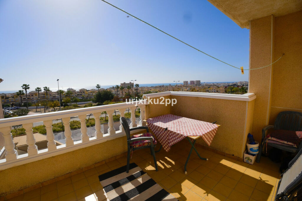 Townhouse Torrevieja Alicante - image 22