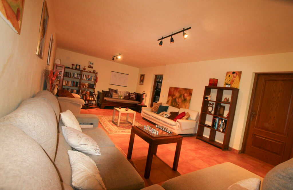 Detached Villa Calpe Alicante - image 22