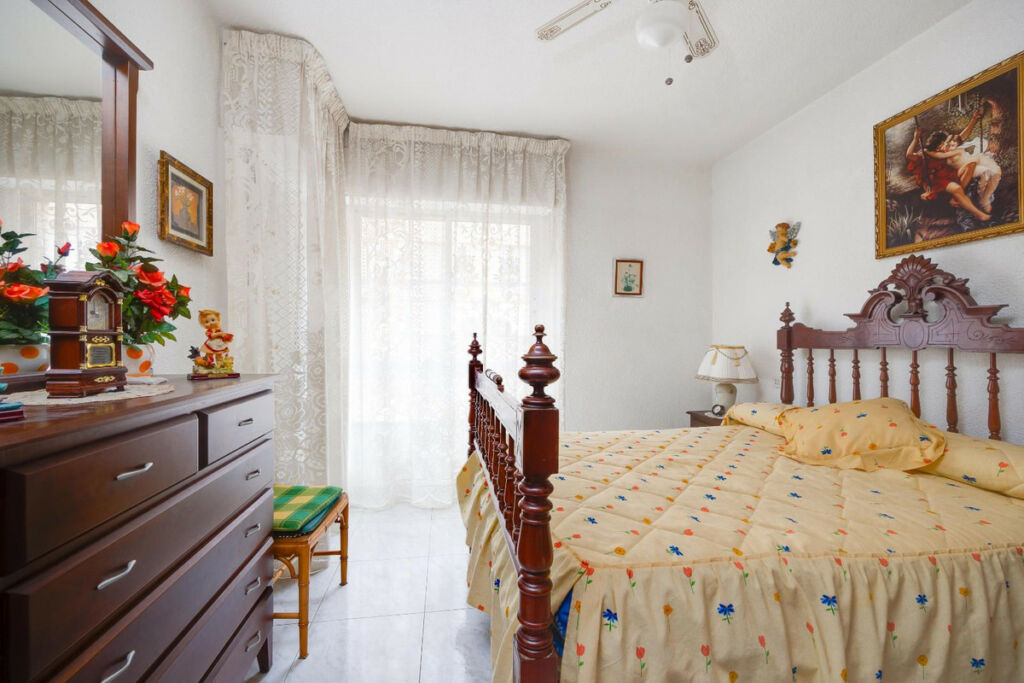 Middle Floor Apartment Playa Del Cura Alicante - image 22