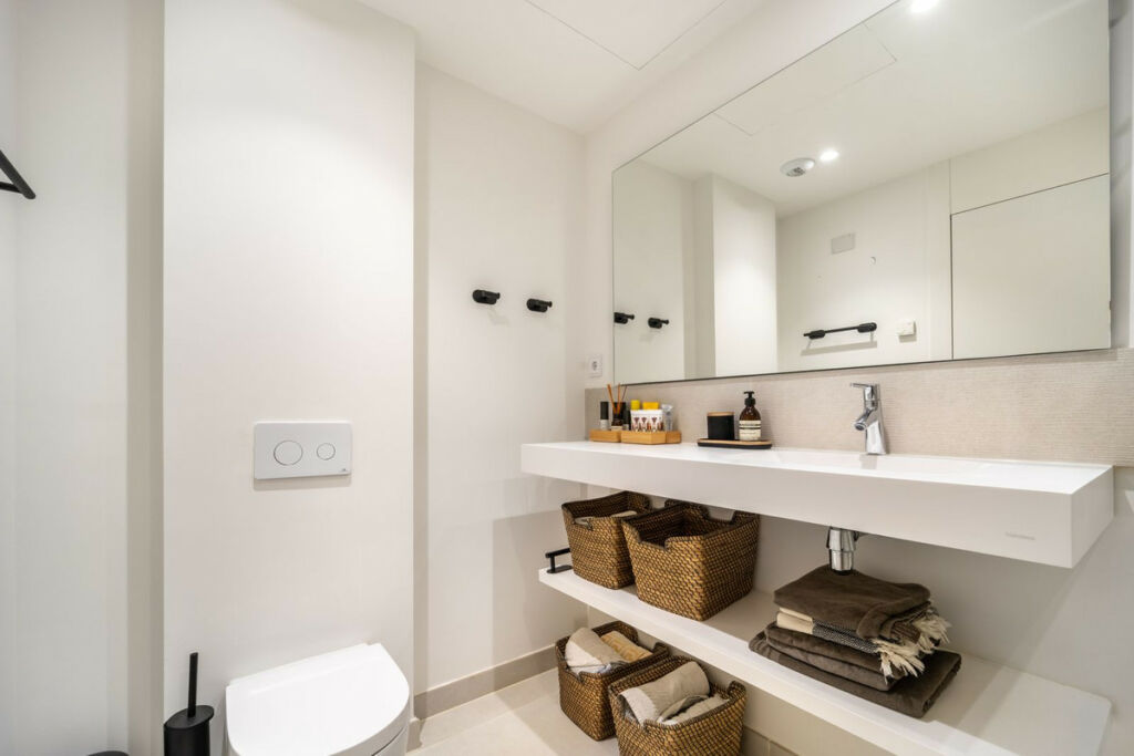 Middle Floor Apartment Fuengirola Málaga - image 22