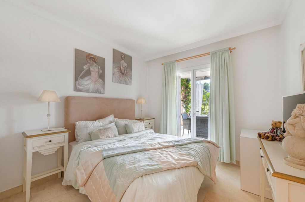 Ground Floor Apartment La Quinta Málaga - image 22