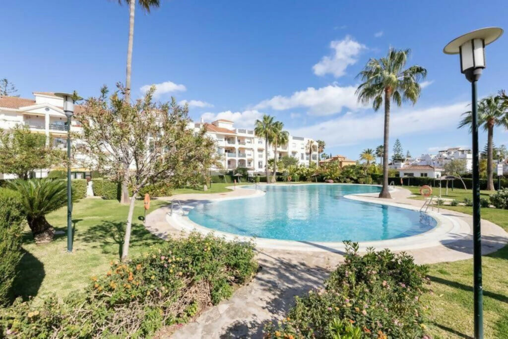 Middle Floor Apartment San Pedro de Alcántara Málaga - image 22