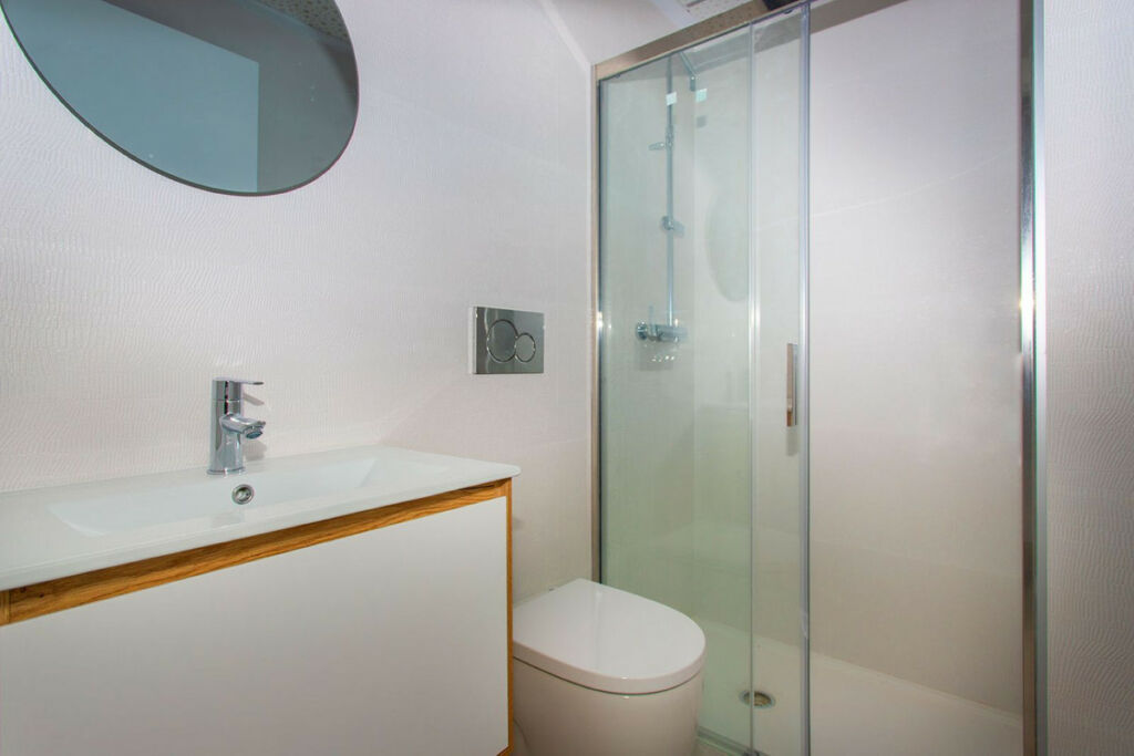 Middle Floor Apartment Torrevieja Alicante - image 22