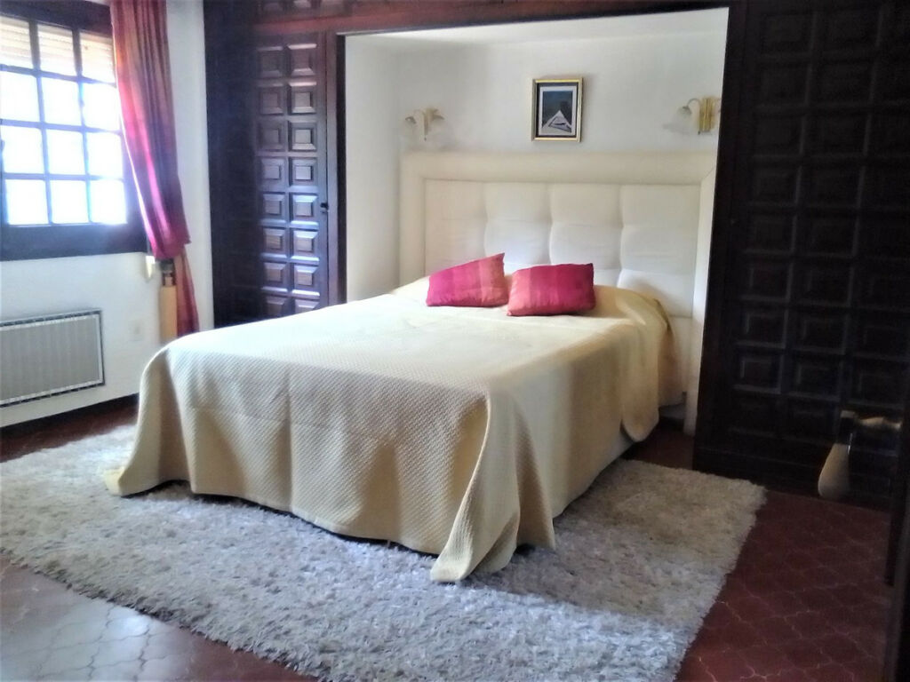 Detached Villa San Pedro de Alcántara Málaga - image 22