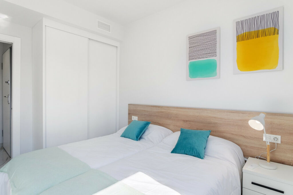 Middle Floor Apartment Los Altos Alicante - image 22