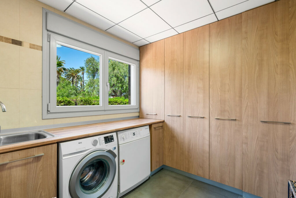 Detached Villa Elche Alicante - image 22