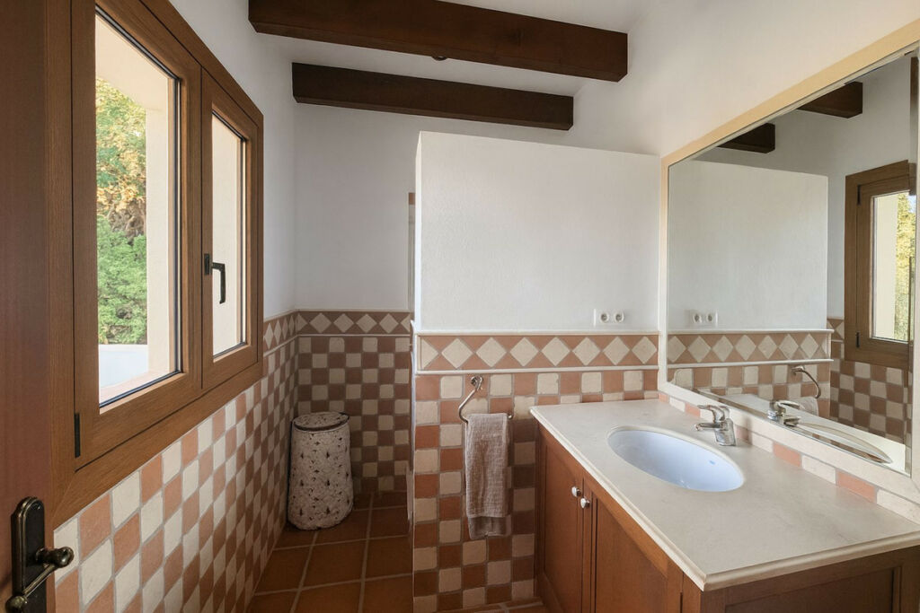 Detached Villa Istán Málaga - image 22