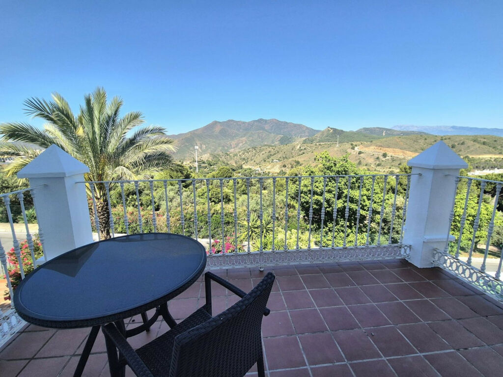 Semi-Detached House Alhaurin Golf Málaga - image 23
