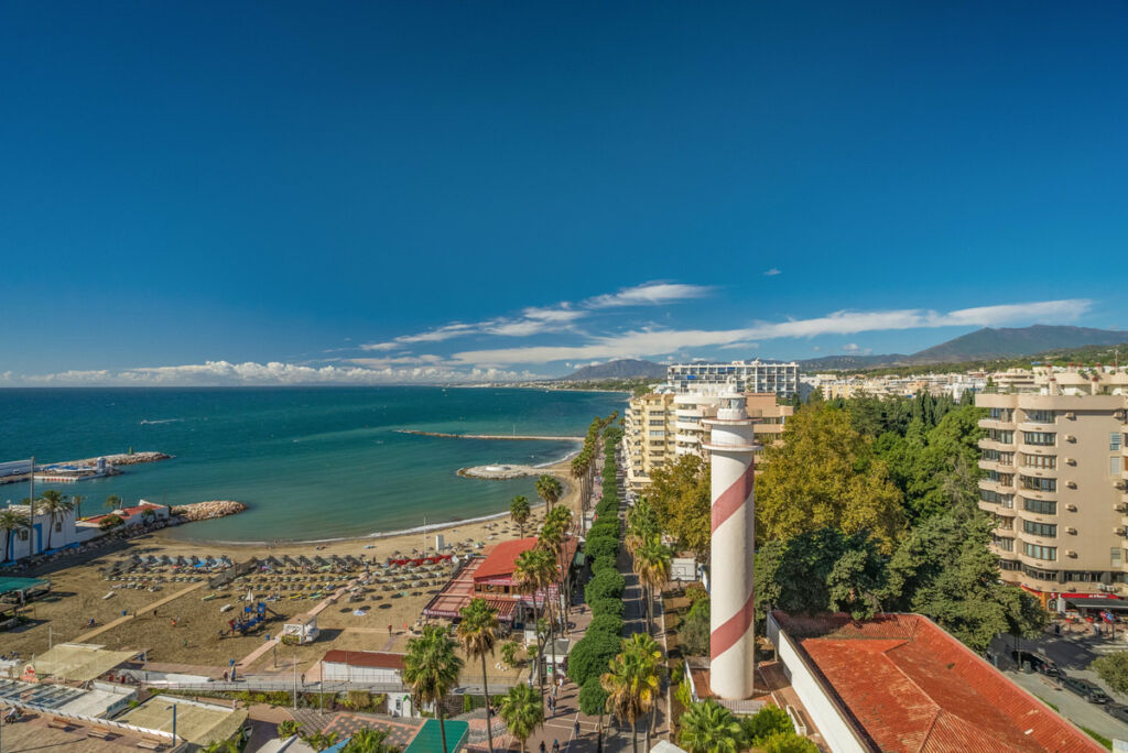 Middle Floor Apartment Marbella Málaga - image 23