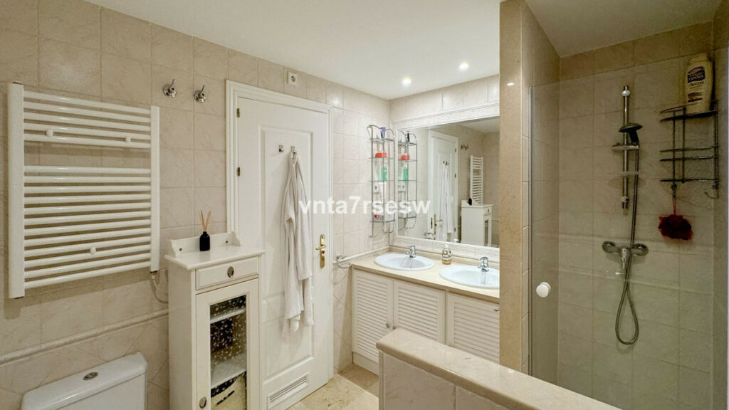 Middle Floor Apartment Riviera del Sol Málaga - image 23