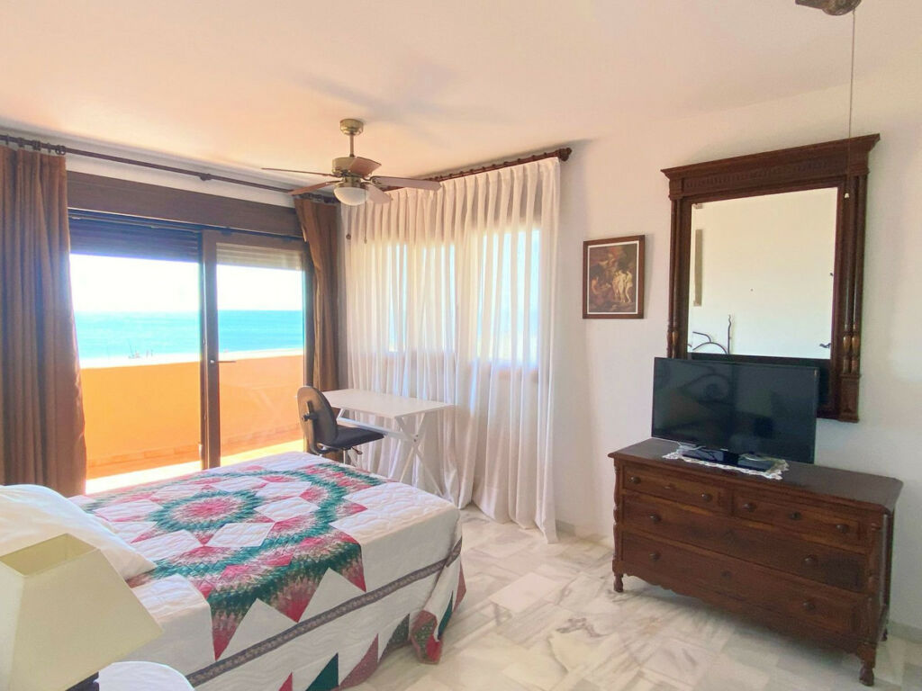 Townhouse Casares Playa Málaga - image 23