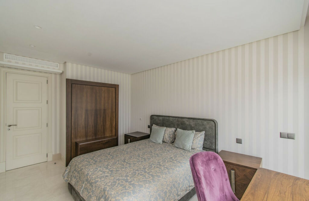 Penthouse Estepona Málaga - image 23