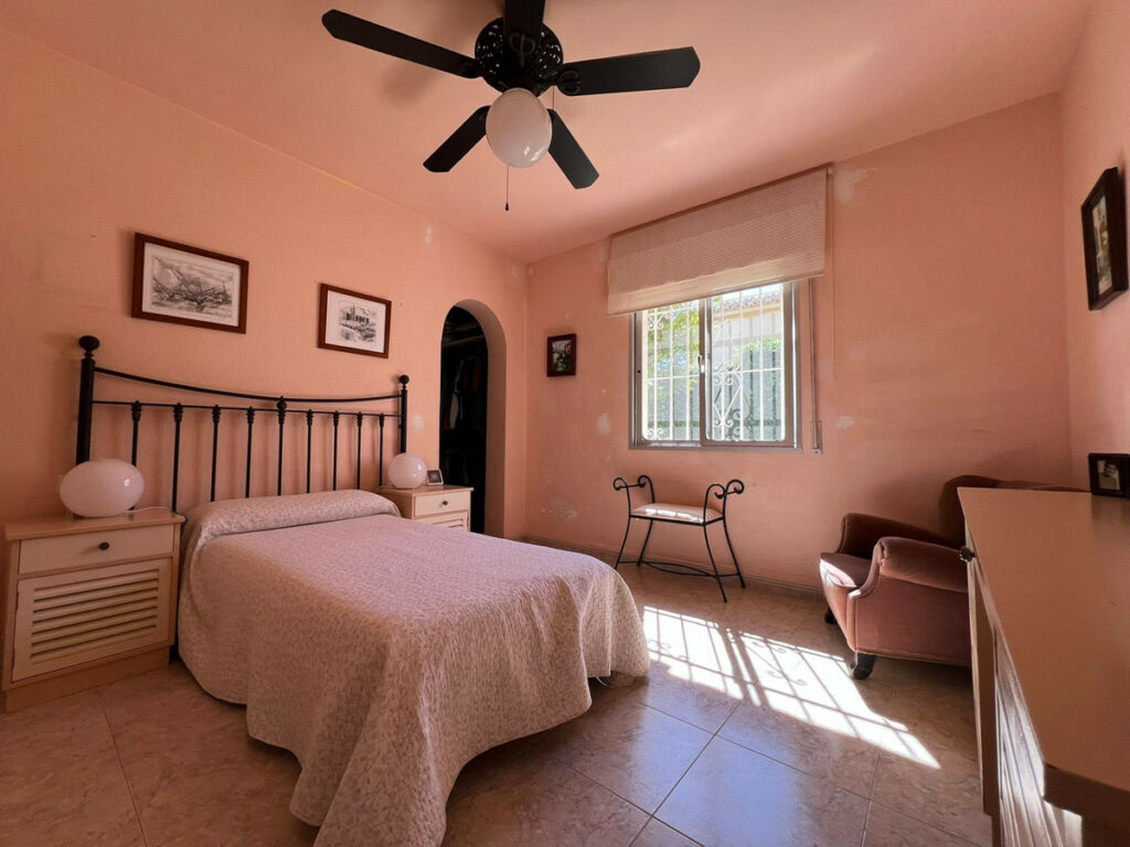 Detached Villa Benalmadena Málaga - image 23