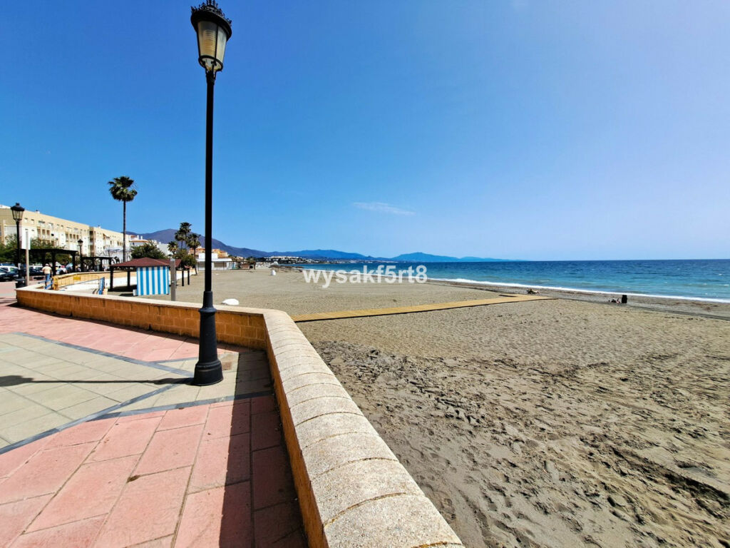 Ground Floor Apartment San Luis de Sabinillas Málaga - image 24