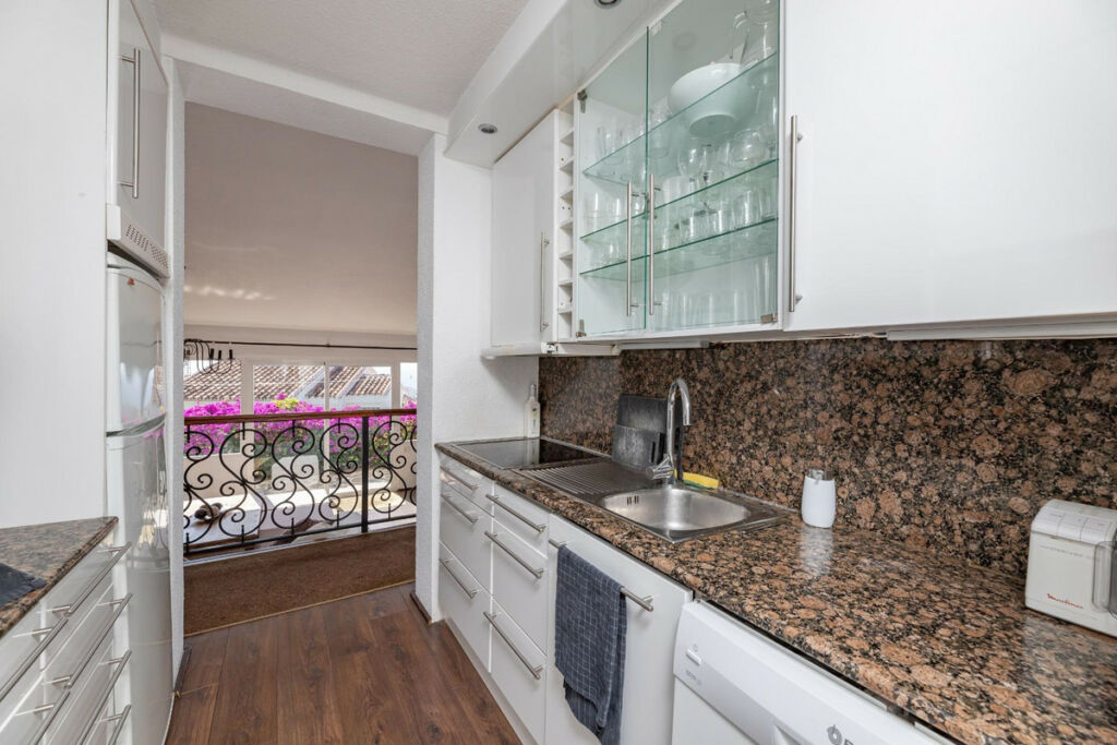 Detached Villa Benalmadena Málaga - image 23