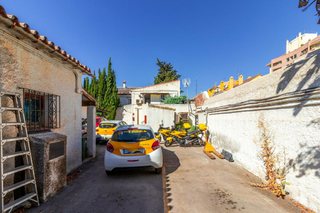 Detached Villa Marbella Málaga - image 23