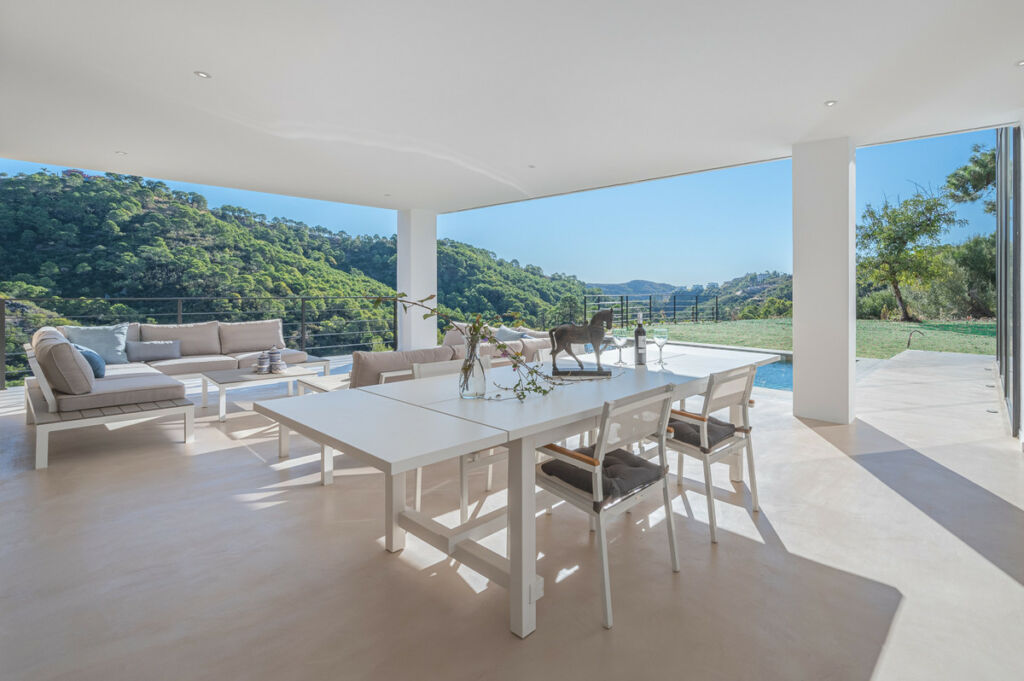Detached Villa Benahavís Málaga - image 23