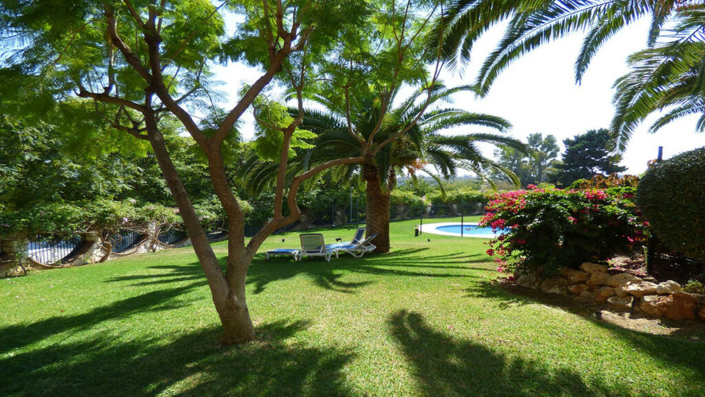Middle Floor Apartment Arroyo de la Miel Málaga - image 23