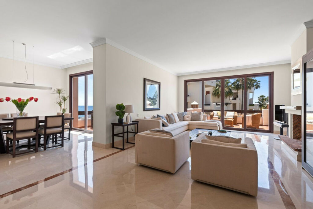 Penthouse Duplex Estepona Málaga - image 24