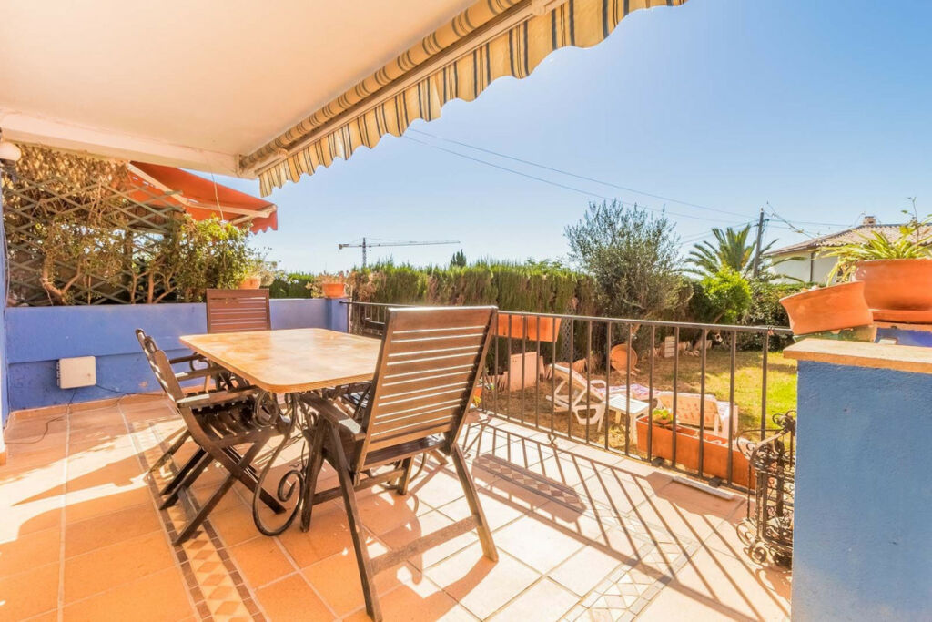 Townhouse Estepona Málaga - image 23