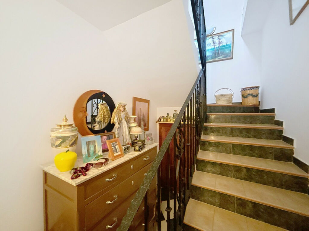 Detached Villa La Viñuela Málaga - image 23
