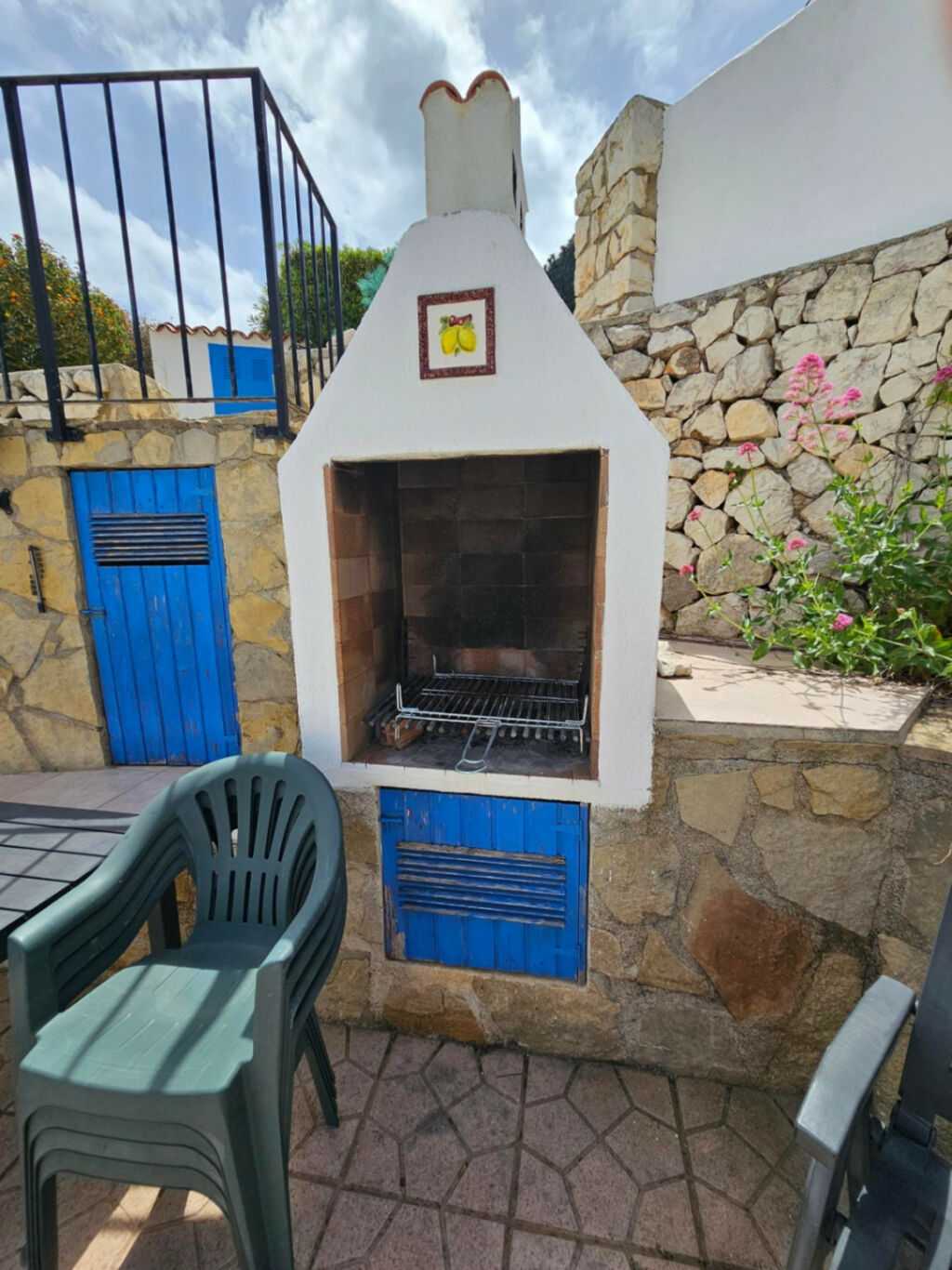 Detached Villa Adsubia Alicante - image 23