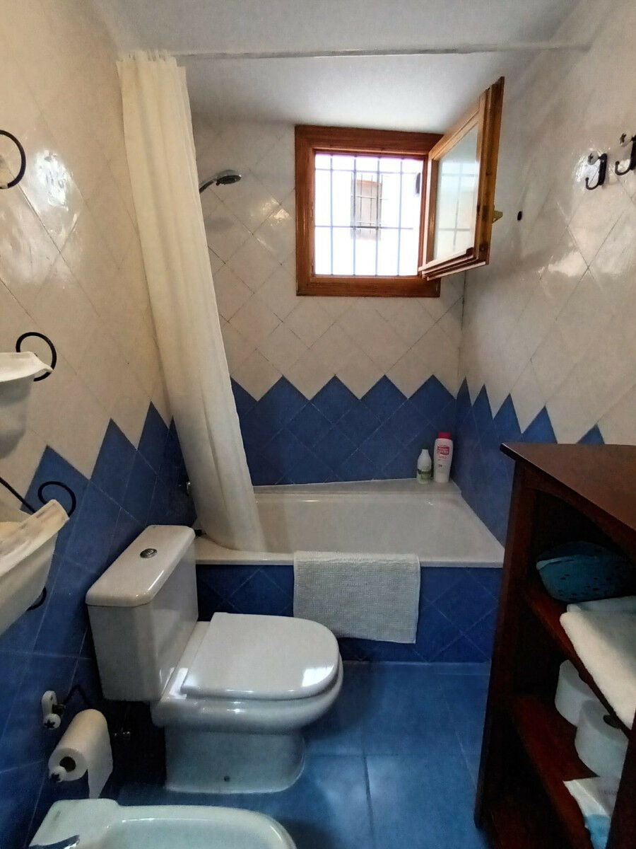 Middle Floor Apartment Altea Alicante - image 24