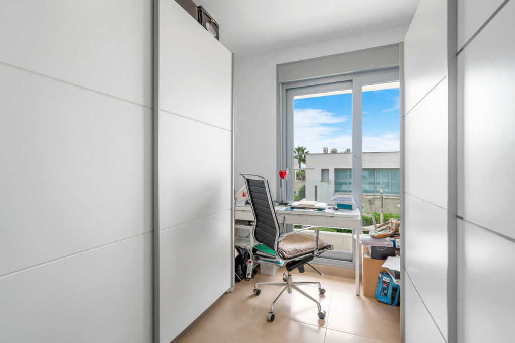 Detached Villa Vista Bella Golf Alicante - image 24