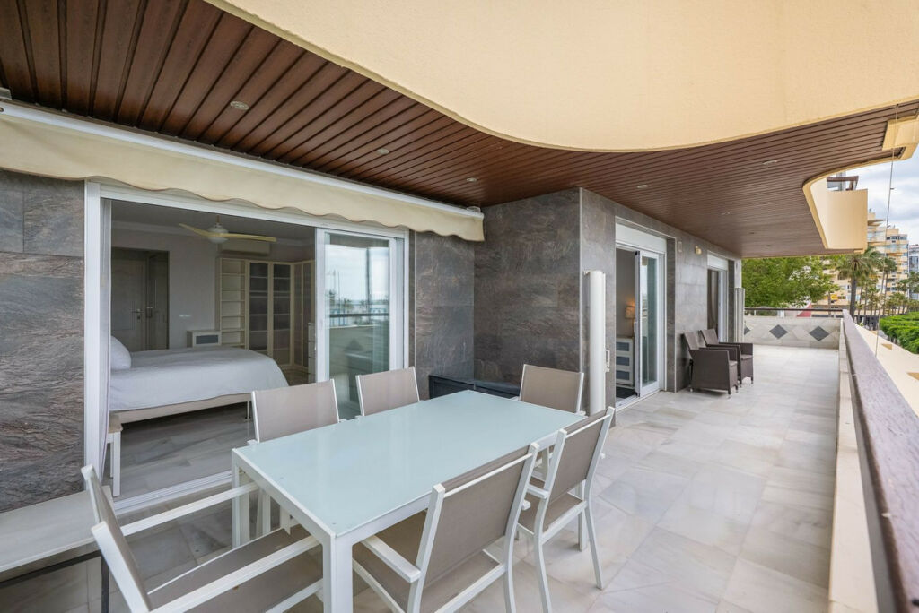 Middle Floor Apartment Marbella Málaga - image 24