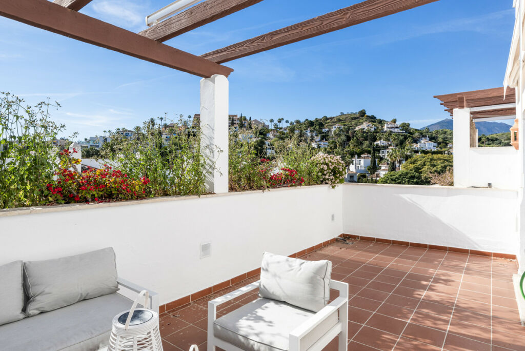 Duplex Nueva Andalucía Málaga - image 24