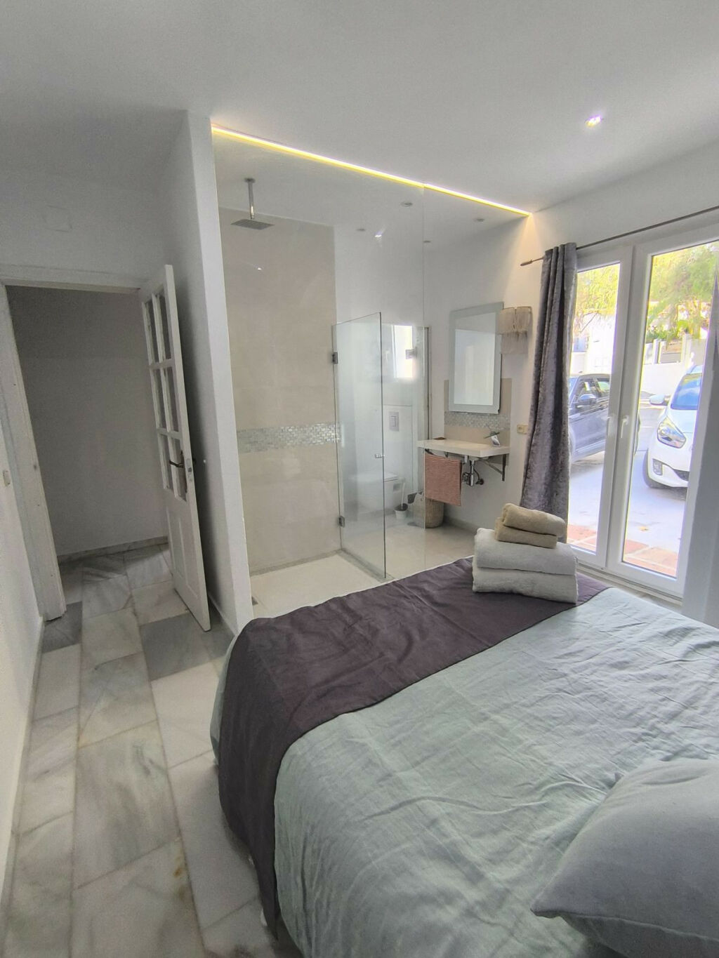 Detached Villa Estepona Málaga - image 24