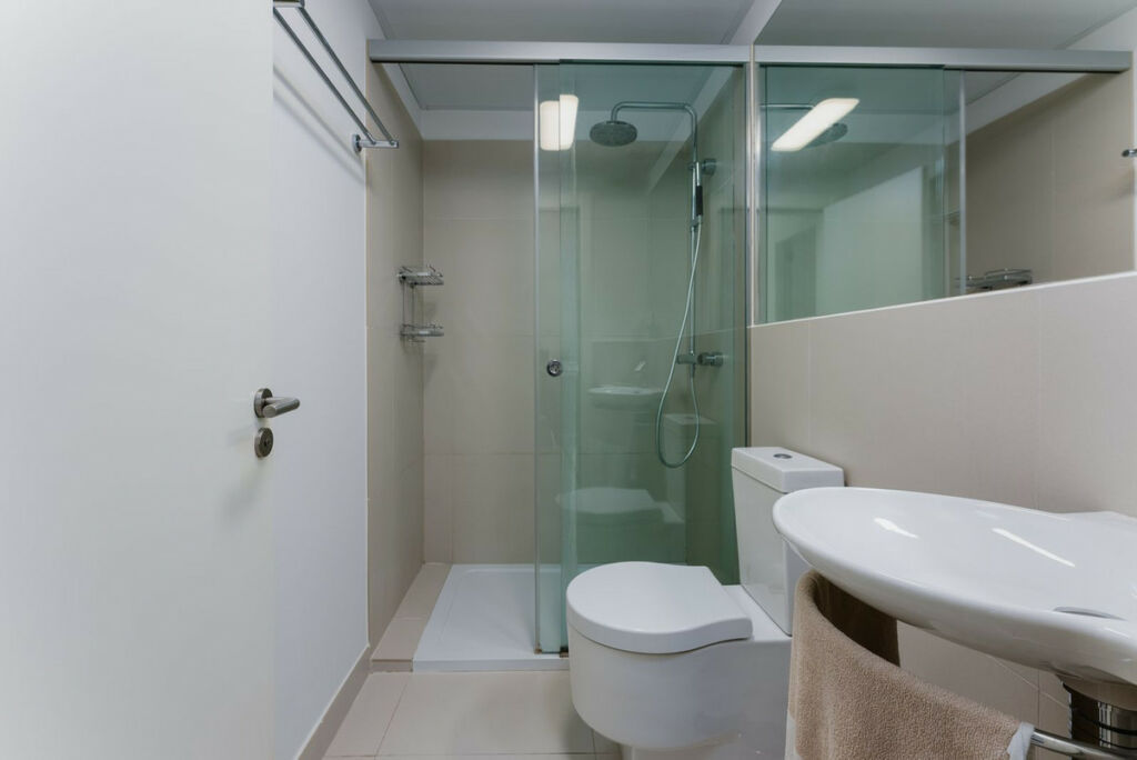 Middle Floor Apartment Higueron Málaga - image 24