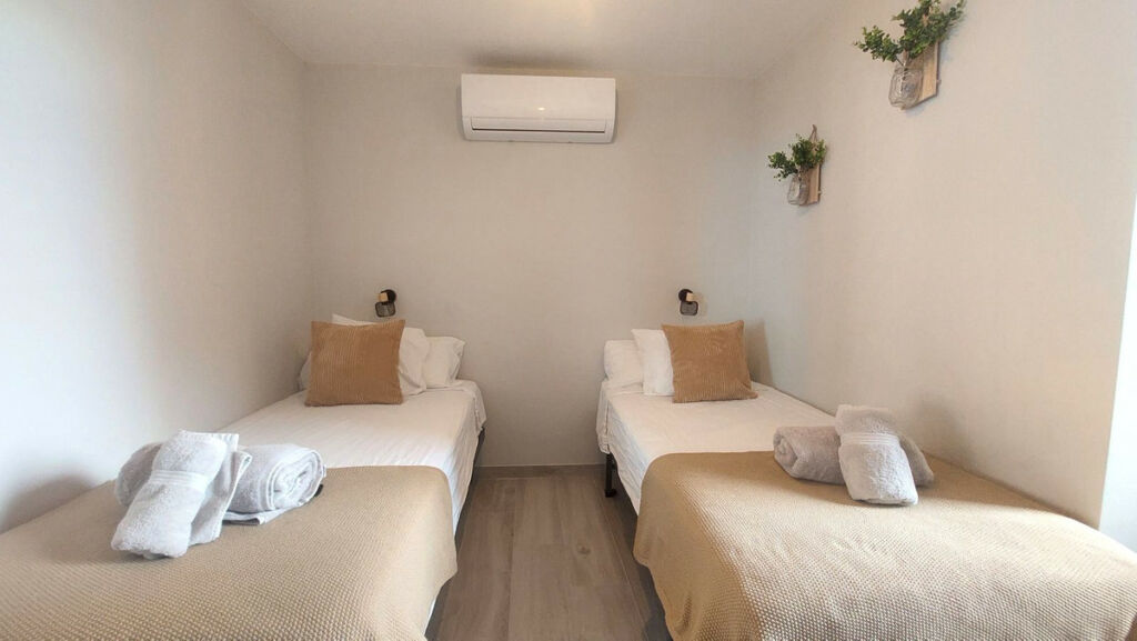 Middle Floor Apartment Fuengirola Málaga - image 24