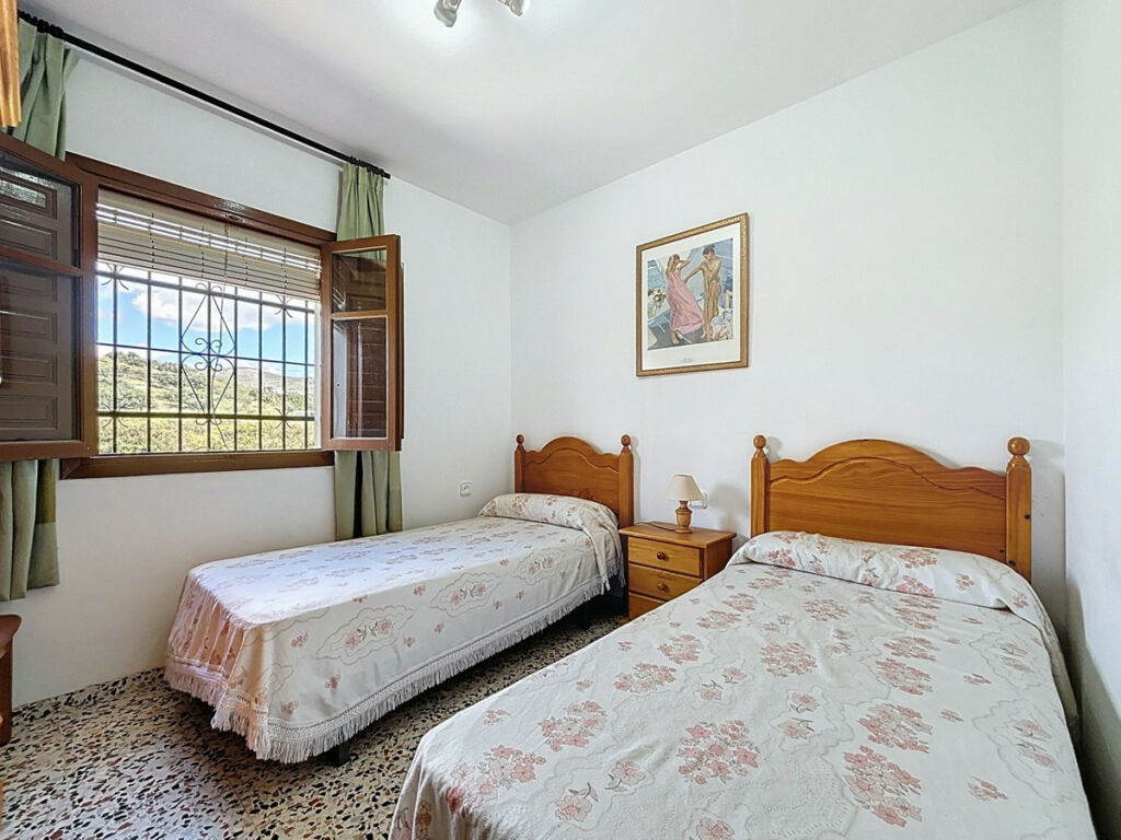 Detached Villa Almayate Alto Málaga - image 24