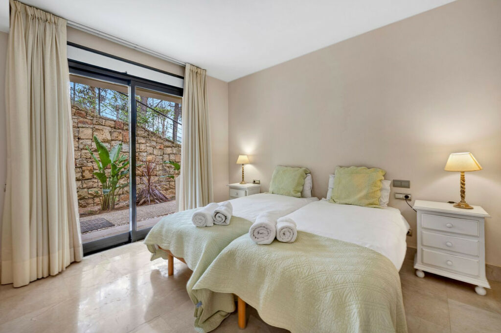 Ground Floor Apartment Los Monteros Málaga - image 24