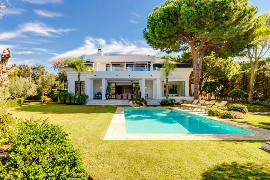 Detached Villa Hacienda Las Chapas Málaga - image 24