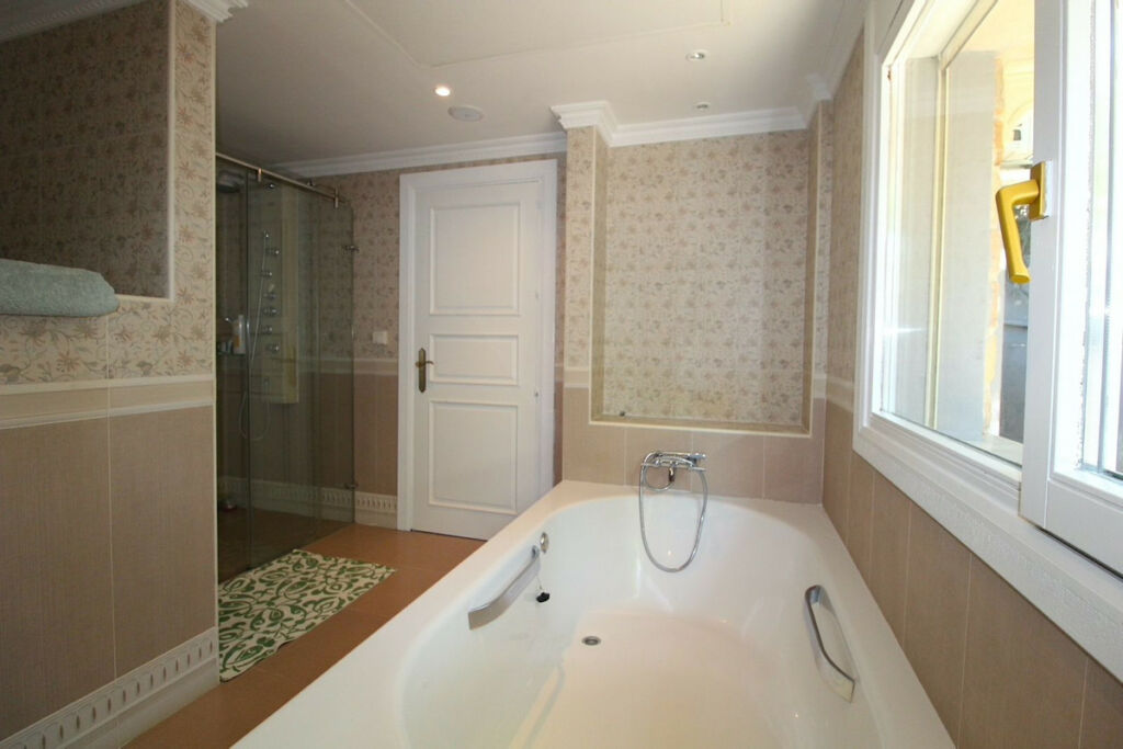 Detached Villa San Pedro de Alcántara Málaga - image 24