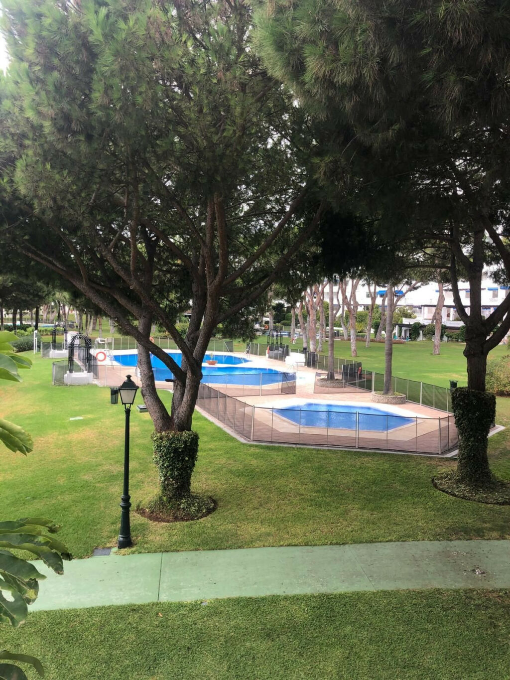 Middle Floor Apartment Puerto Banús Málaga - image 24