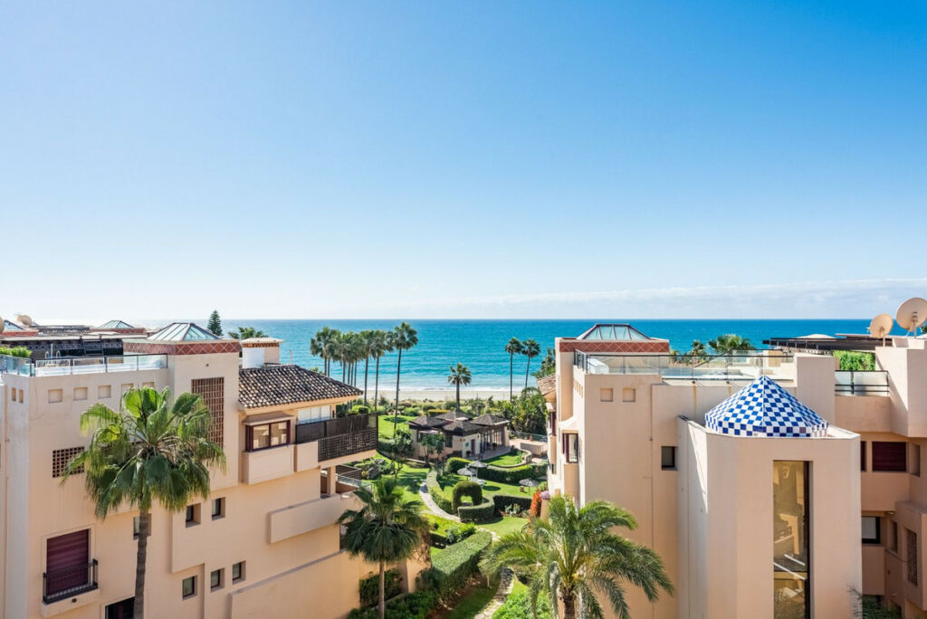 Penthouse Costalita Málaga - image 25