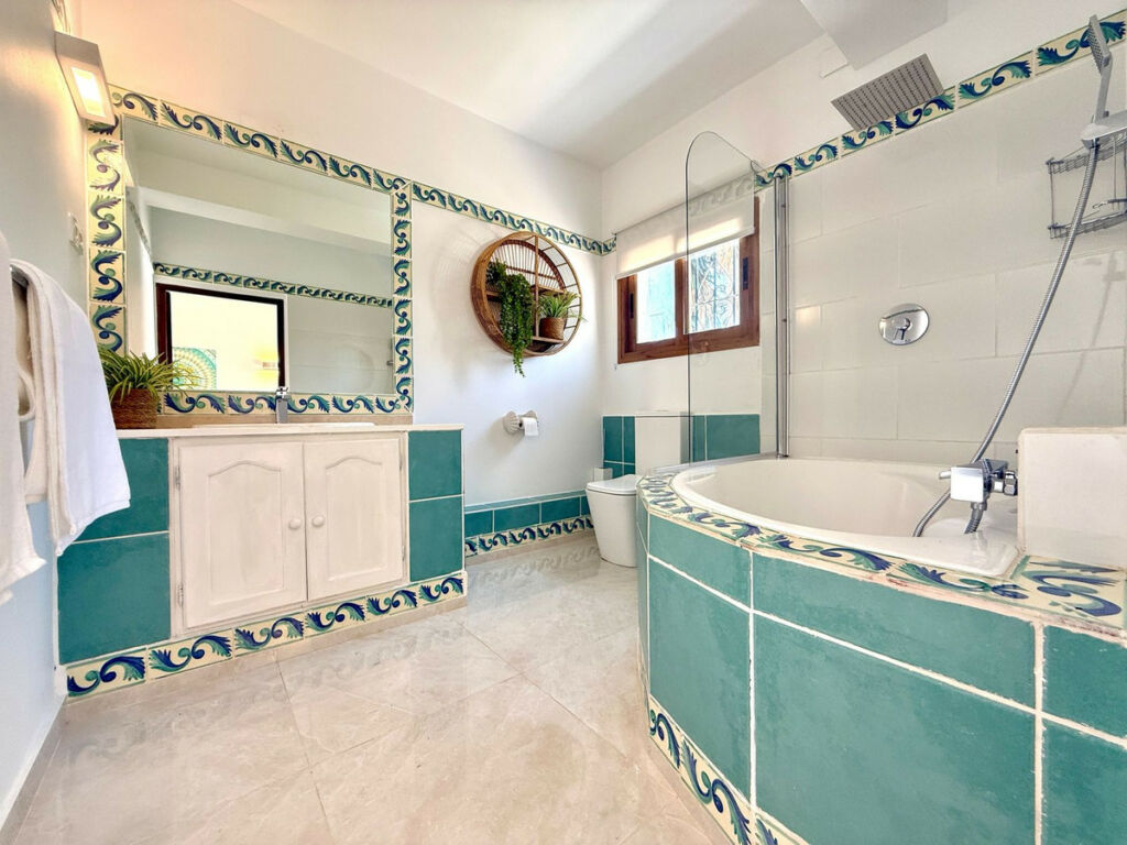 Detached Villa Guadalmina Alta Málaga - image 25