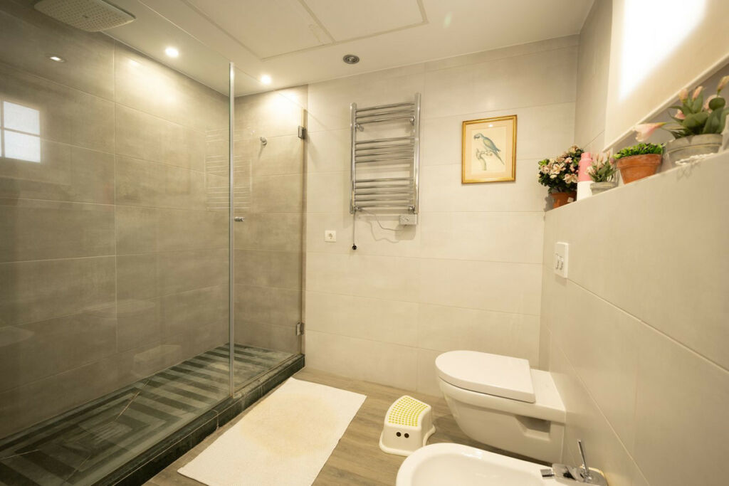 Penthouse Duplex Altos de los Monteros Málaga - image 25