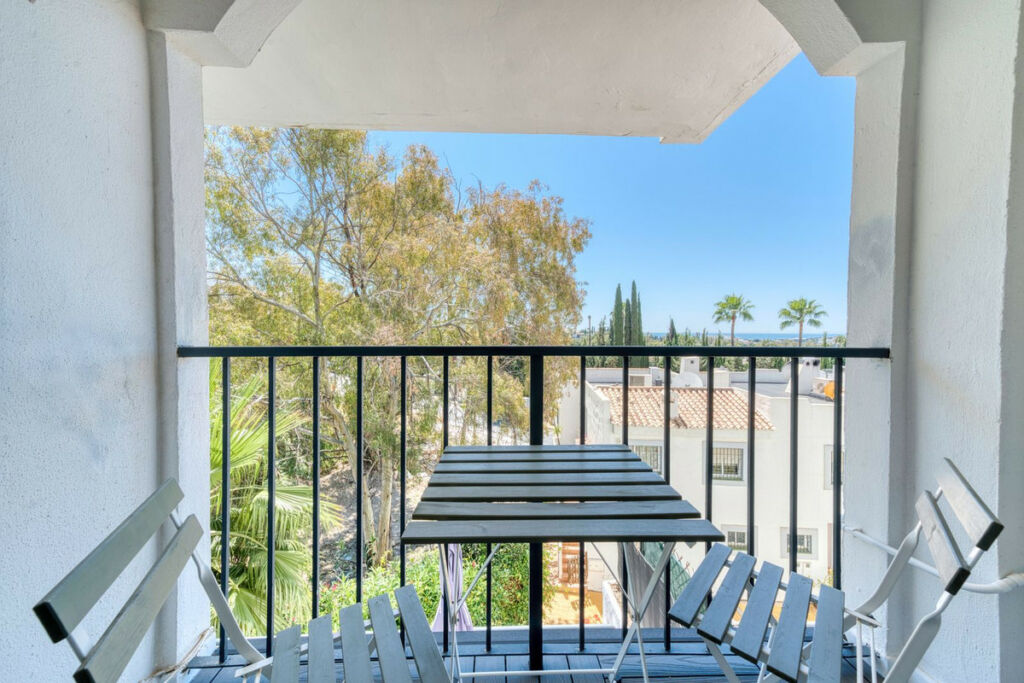 Townhouse Nueva Andalucía Málaga - image 25