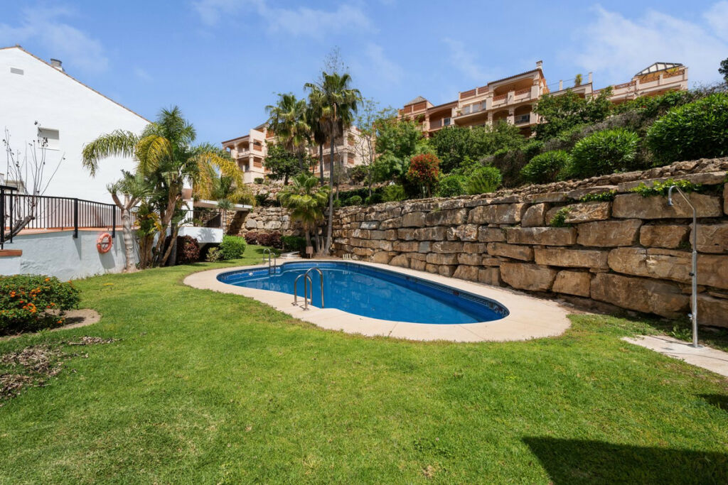 Middle Floor Apartment Torrequebrada Málaga - image 25