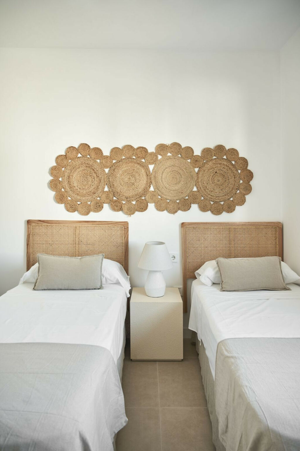 Townhouse El Paraiso Málaga - image 25