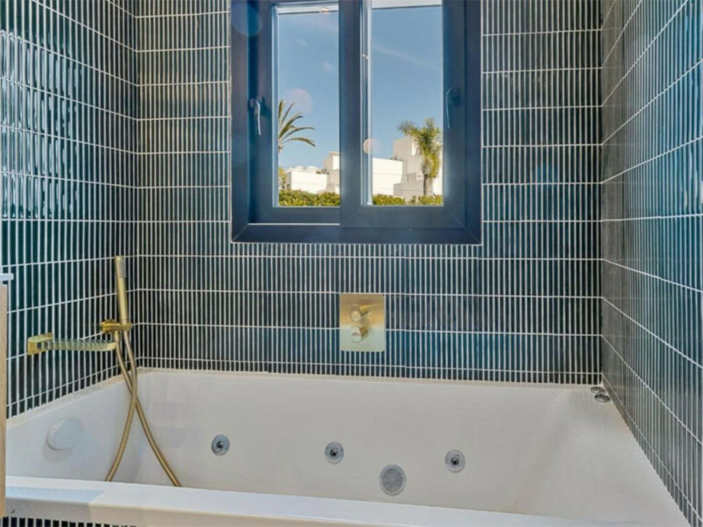 Semi-Detached House San Pedro de Alcántara Málaga - image 25