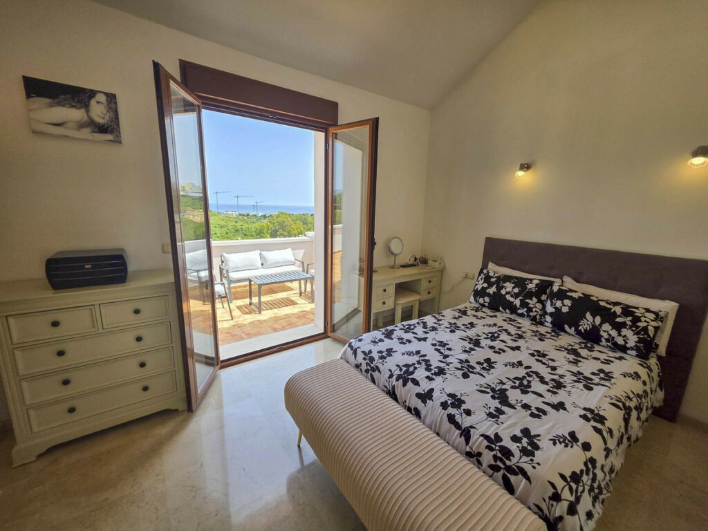 Semi-Detached House Casares Playa Málaga - image 35