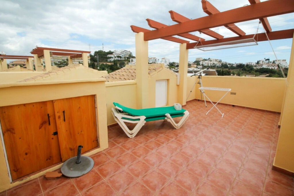 Townhouse Riviera del Sol Málaga - image 25