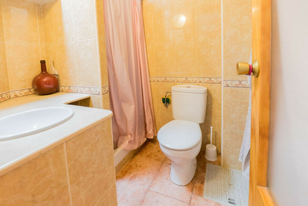 Townhouse Fuengirola Málaga - image 25