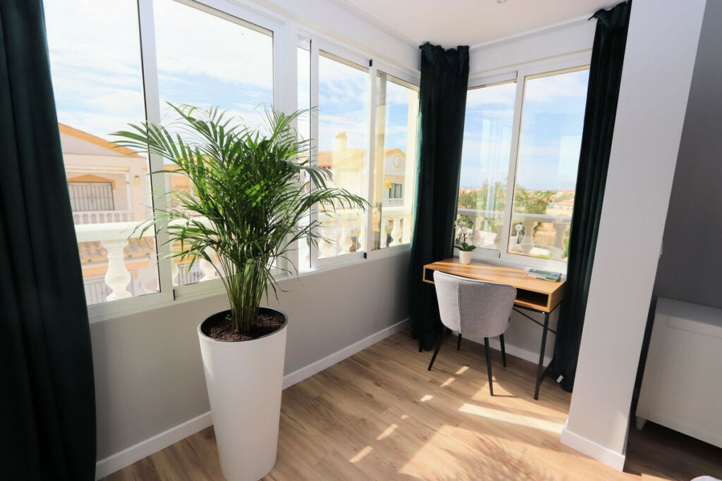Townhouse Punta Prima Alicante - image 25